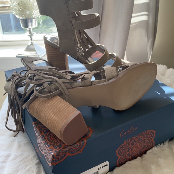 New Carlos Santana Suede Heeled Sandals - Picture 3 of 3